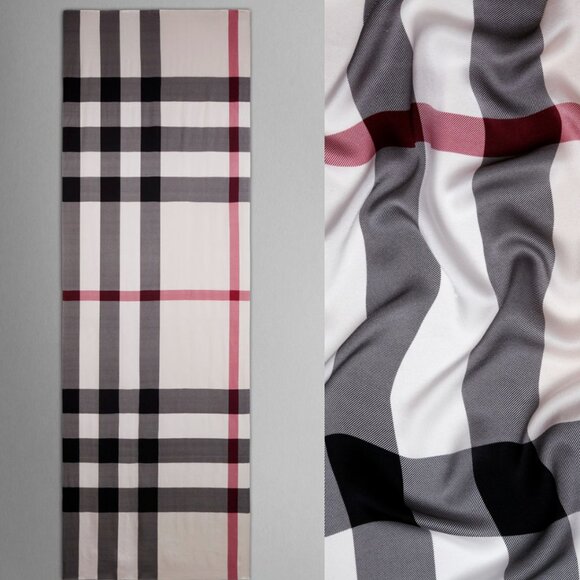 New Burberry Check Print Ivory Silk Satin Scarf - Picture 15 of 15